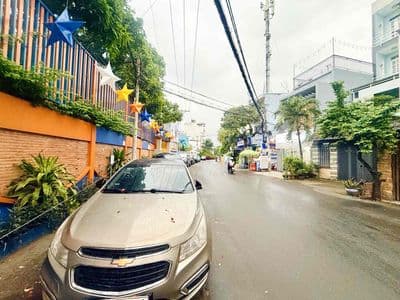 Bán nhà 61m2 hẻm ba gác gần công viên Làng Hoa Gò Vấp