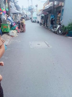 bán nha 2 tầng 40 M ra đường Nguyễn Thị thập xe hơi đến nha