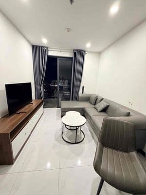 Cho thuê 2pn giá tốt tại C Sky View gần Becamex Tower
