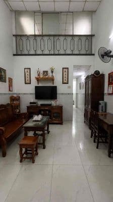 Chính chủ cần bán nhà 2 tầng - 50m2 - 3pn - hẻm xe hơi