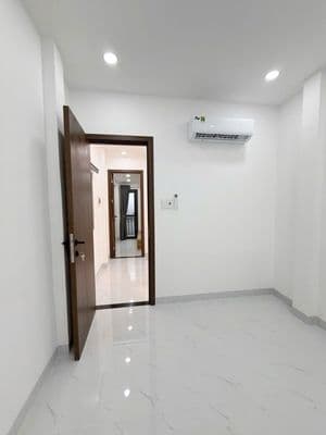 Nhà mặt tiền đường 8m Phan Anh 2 tầng, 2PN nội thất đầy đủ