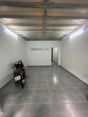 Quá rẻ 8tr-1lầu-3pn-hẻm xe tải hương lộ 2, bình tân