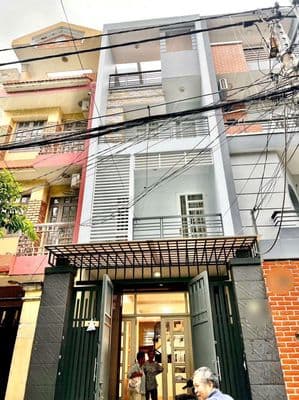 Cho thuê nhà full nội thất tên lửa