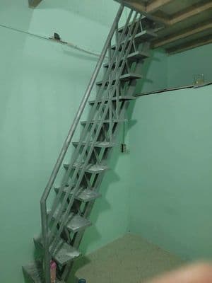 Cho thuê nhà riêng Phan Văn Trị p10 GV. trệt, gác . 3 x4