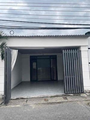 Cho thuê nhà Phường Phú Lợi Gần Vòng Xoay Hiệp Thành 3 Sân Xe Hơi