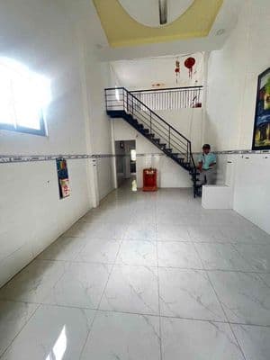 NHÀ 1 trệt 1 lửng Ngay Thạnh XUÂN 14 ,q12 Sát Gò Vấp