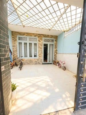 cho thuê nhà nguyên căn 2pn có sân xe đường xe hơi thông