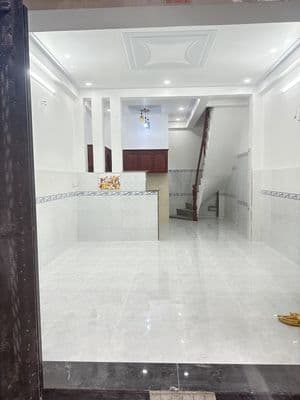 Chính chủ cho thuê nhà 32m2 hẻm 83 Liên Khu 4-5 sau trường Kim Đồng