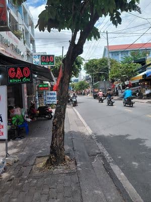 Cho thuê mặt bằng giá 8 triệu. Đường Lý phục man.q7