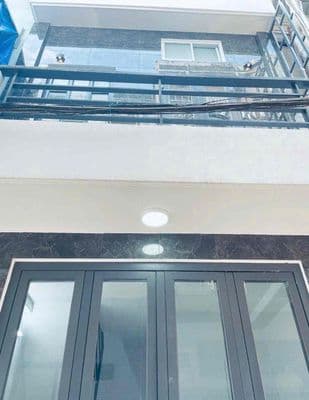 (hh40tr) Nhà 3 tầng ngay Ngã tư Lạc Long quân Âu Cơ