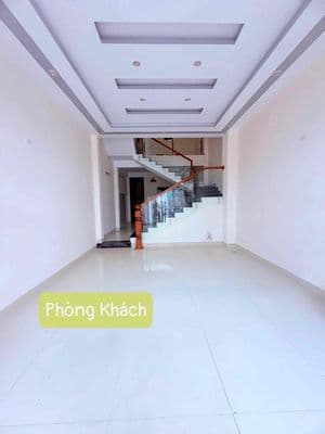 cho thuê nhà 3 tầng 4pn/3wc đường 5m5 huỳnh ngọc huệ