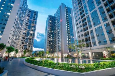 Bán gấp căn hộ 2 phòng ngủ 60m2, full nội thất Ori Garden view hồ