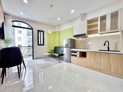 Hot deal! 1pn ban công thang máy ngay công viên gia định