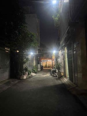 Bán Nhà Quang Trung - Hxh Đỗ Cửa - Giá 4Tỷ(TL sâu)
