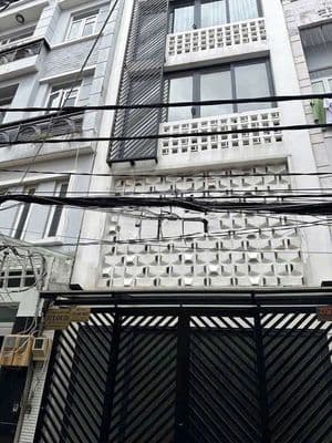Nhà Mới TT Quận 3 - 1 Trệt 1 Lửng 3 Lầu sân thượng