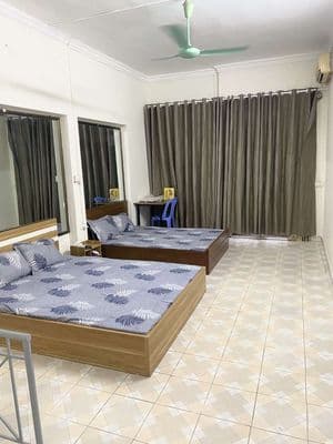Gần Bách-Kinh-Xây tại ngõ 105 Bạch Mai có nhà nguyên căn cho thuê