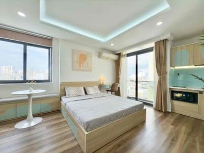 Thang máy-ban công gần các trường đại học cực đẹp