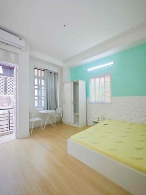 Cho thuê căn hộ ban công – sư vạn hạnh, quận 10