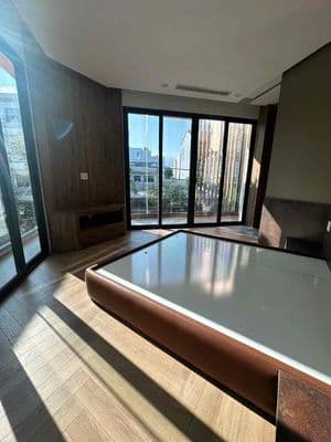 Cơ hội sở hữu nhà đẹp 4 tầng mới keng - nội thất sịn sò có thang máy