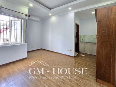 Chính chủ cho thuê phòng 25m2 cửa sổ lớn, Ngay Bình Lợi