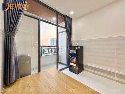 Căn hộ studio ban công FULL NT