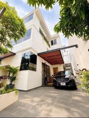 ngang 9m..giá chỉ 16,65 tỷ đường 12m Q7