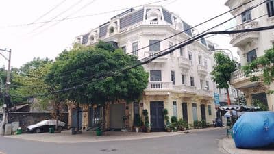 Cần bán gấp nhà mặt tiền đường nguyễn văn yến