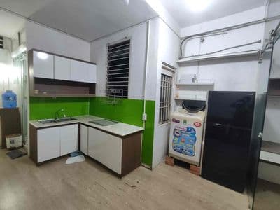 Chính chủ bán chung cư bàu cát 1 dtsd 45m2 chỉ 2.25tỷ có tl
