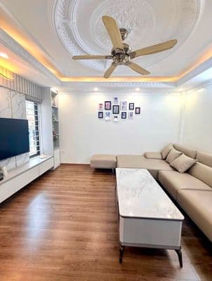 Nhà 45m2 gần Tạ Quang Bửu, 8.98 tỷ