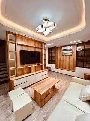 Bán nhà 6 tầng thang máy Tôn Đức Thắng, Đống Đa, 30m2, 8.x tỷ