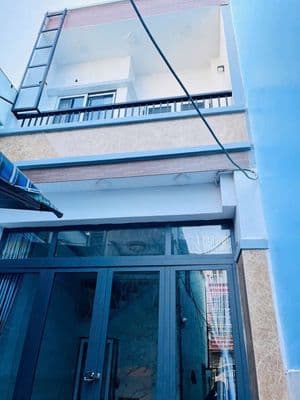 Hoài thanh p14 nhà đẹp ở liền gần mặt tiền
