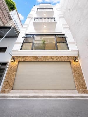 Nhà dân xây mới đẹp, ô tô đỗ cửa, Bạch Mai, 10xx tỷ