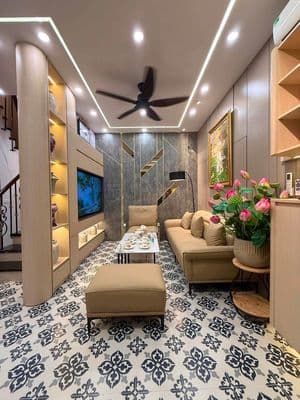 Nhà 5 tầng 4 ngủ Hai Bà Trưng, Sát Ngã Tư Bạch Mai - Phố Huế