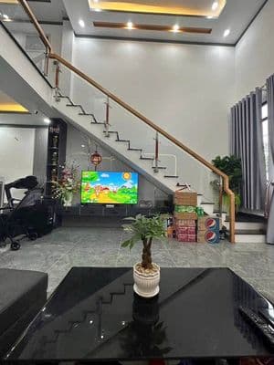 Bán nhà gác lửng 3pn tại Phú Tân, Bình Dương