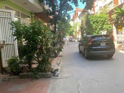 Cho thuê nhà khu phân lô Nguyễn Văn Lộc, Mỗ Lao 40m 4 tầng giá 15tr