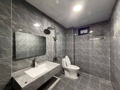 Cho thuê căn hộ mặt phố Quang Trung, full nội thất