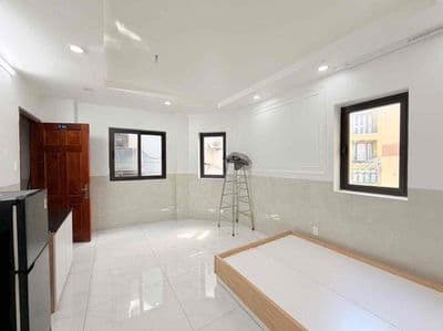 Cho Thuê Studio 20m2 Thang Máy Ngay MT Trường Sa Quận 3