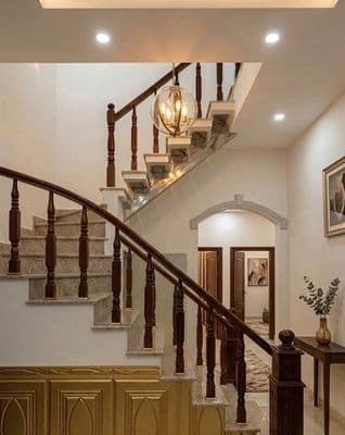 Cho thuê nhà nguyên căn 55m² x 4 tầng, ngõ 101 Trích Sài, Tây Hồ