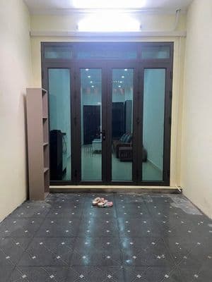 Cho thuê nhà nguyên căn Phúc Xá, Ba Đình, HN - 55m2, 4PN