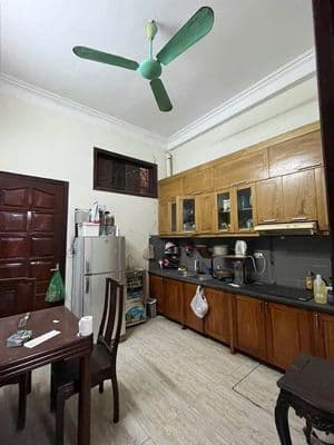 Cho thuê nhà 4 tầng 50m2 Chùa Bộc, Đống Đa, full nội thất