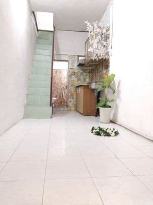 Cho thuê nhà 2.5 tầng 4.6 triệu Giảng Võ - Ba Đình