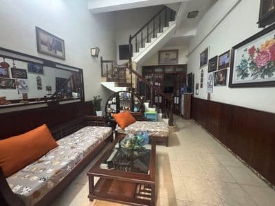 Cho thuê nhà 65m2 Tương Mai, Hoàng Mai, 4 tầng, 15tr