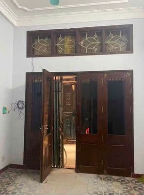 Cho thuê nhà 36m2 x 5 tầng, Đống Đa, 10tr/th
