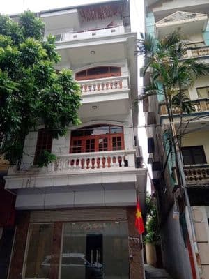 Cho thuê nhà Phố Nguyễn Ngọc Nại, Thanh Xuân, 40m2, 4 tầng