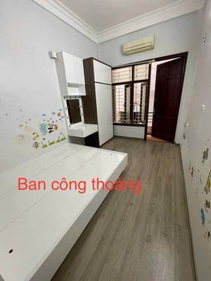 Cho thuê nhà mặt phố Vành đai 2.5 Khương Trung, full đồ