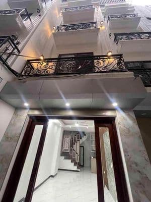 Nhà đẹp Phúc Lợi, 5 tầng, ô tô, full nội thất, nhỉnh 5 tỷ
