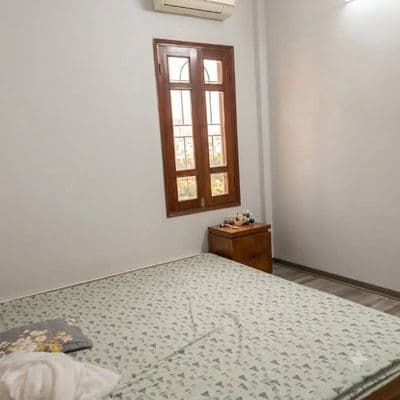 Cho thuê nhà nguyên căn Nguyễn Chí Thanh, Đống Đa, full nội thất