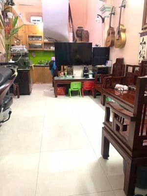 Cho thuê nhà 30m2, 4.5 tầng, 3PN, Hoàng Mai, 9.5tr