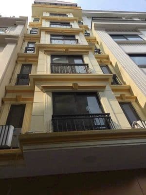 Cho thuê nhà mặt phố Yên Hoà, Cầu Giấy có thang máy