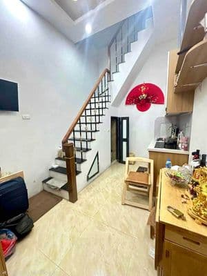 Nhà 5 tầng sổ riêng 3PN khép kín lõi Đống Đa 3.7 tỷ